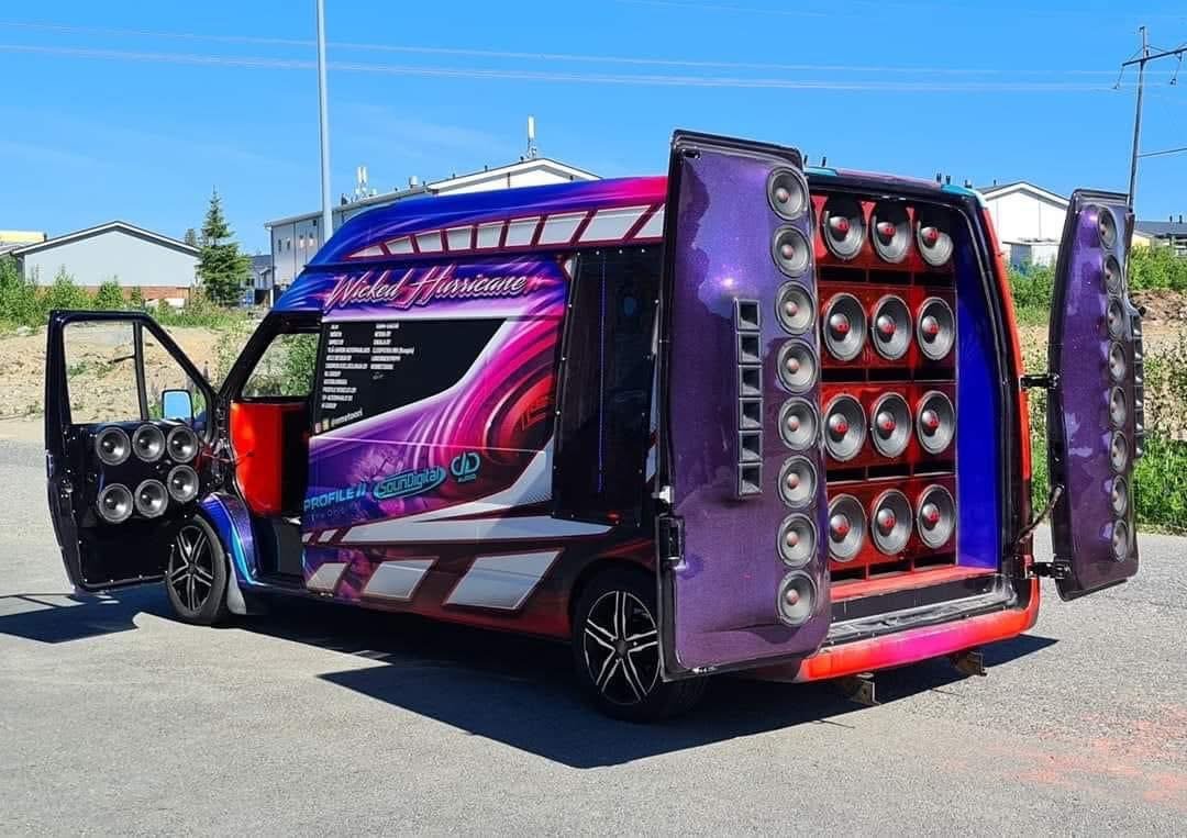 Award-winning custom audio show car with a speaker wall &ndash; Wicked Street Customs